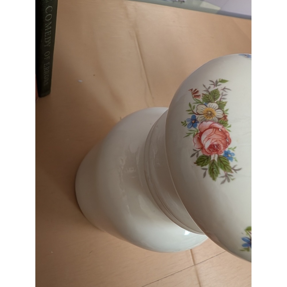 Vintage Handmade Ceramic Apothecary Jar Floral Accents‎ White Decor Signed - Picture 5 of 10